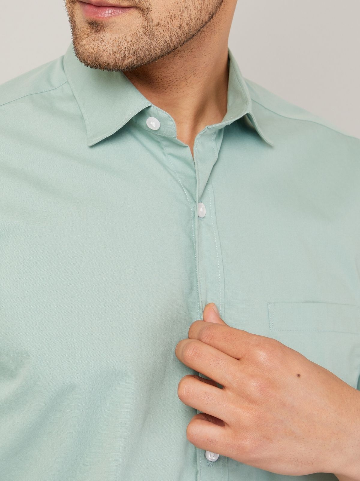 Louis Monarch Men Regular Fit Solid Spread  Collar Casual Pista Color Shirt